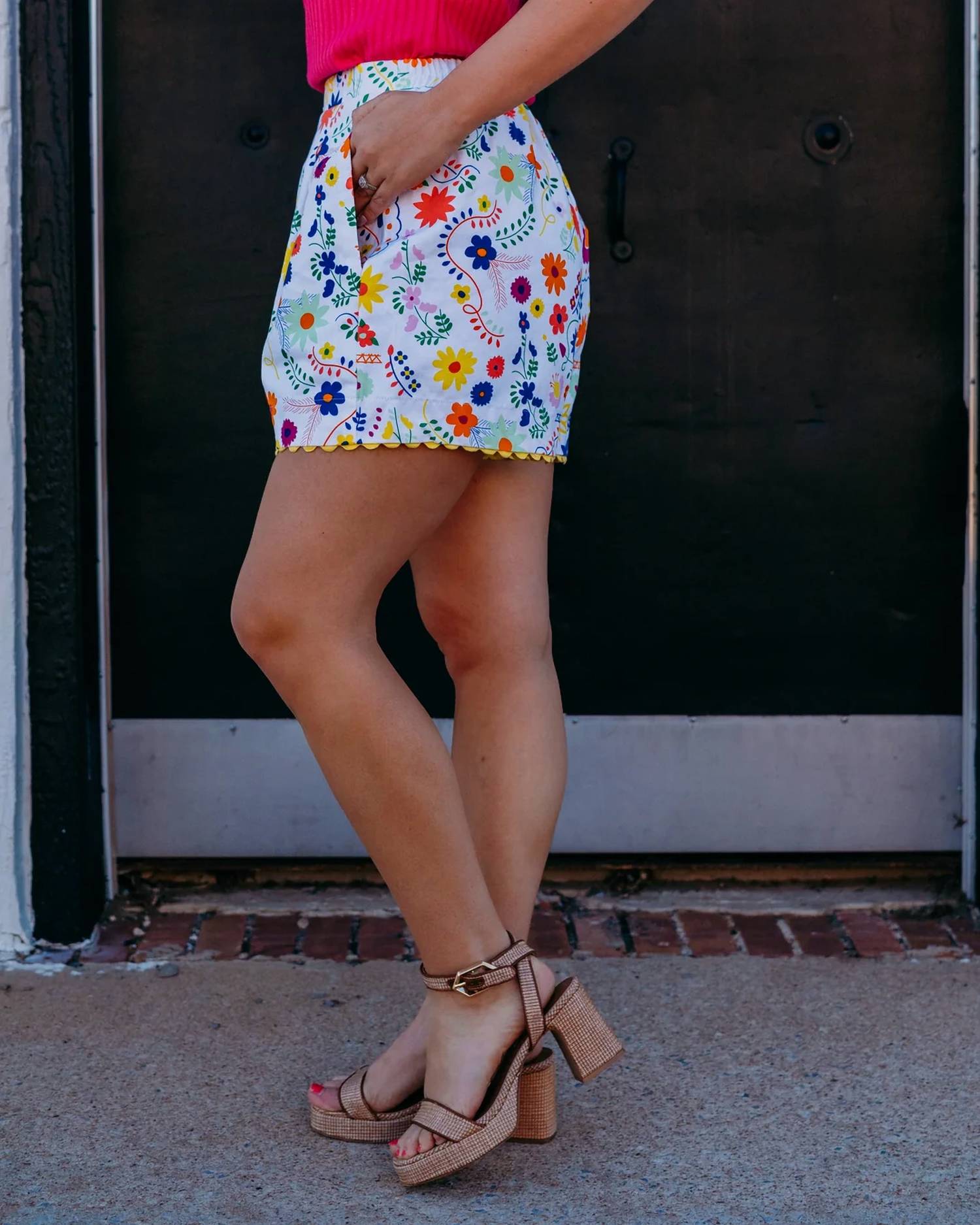 Sister Mary - Flores Shorts