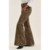 Judy Blue - Luxe Ultra Flare Jeans