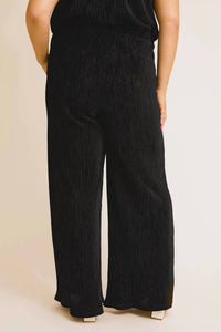 Gilli - Velvet Cowl Neck Pant Set