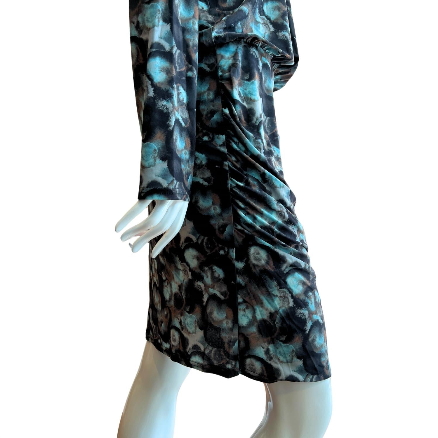 Viereck - Women's Abstract Mini Dress With Ruched Sides