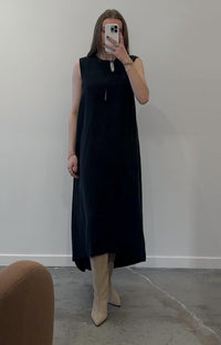 Kaarem - Sleeveless Overlap Maxi Dress