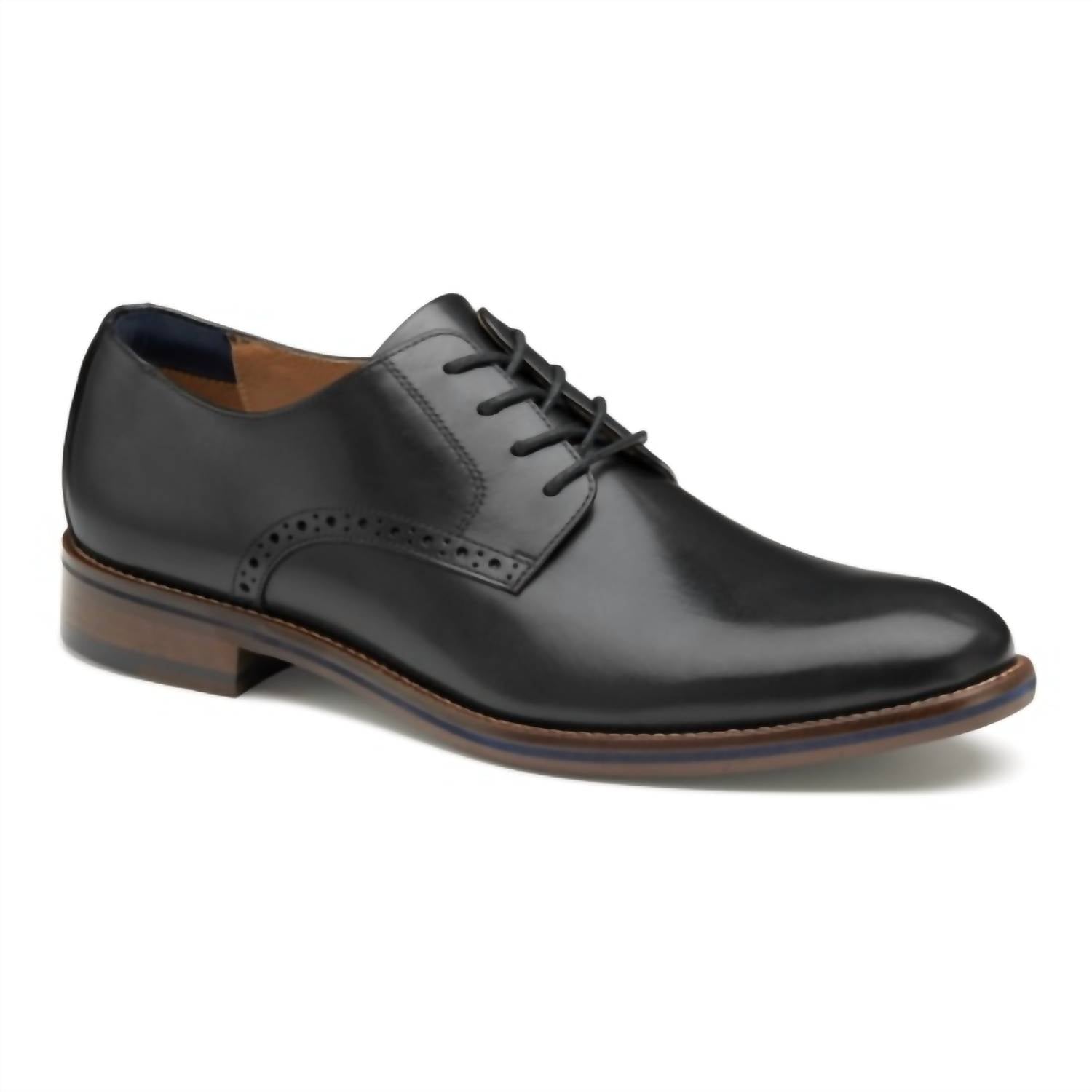 JOHNSTON & MURPHY Men's Conard 2.0 Plain Toe Oxford Shoes in black full grain leather - men's loafer - detail view