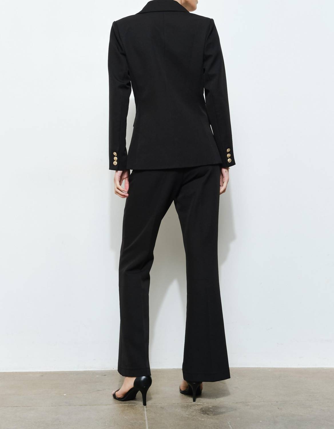 Ina Fashion - Finny Button Tailored Blazer
