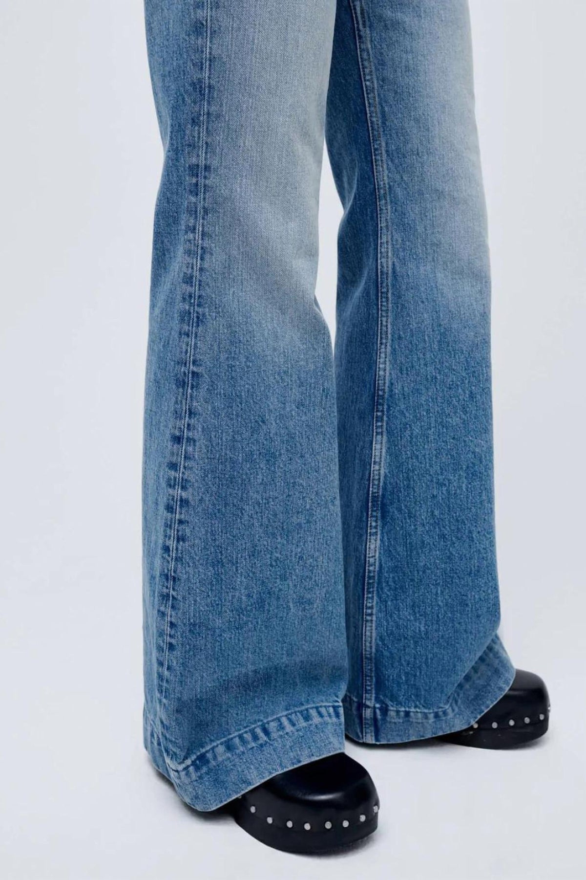 Re/Done - 70's Low Rise Bell Bottom Jeans