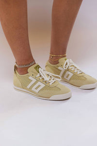 Back 70 Women's Leon Sneakers in light yellow - women's sneaker - view 6