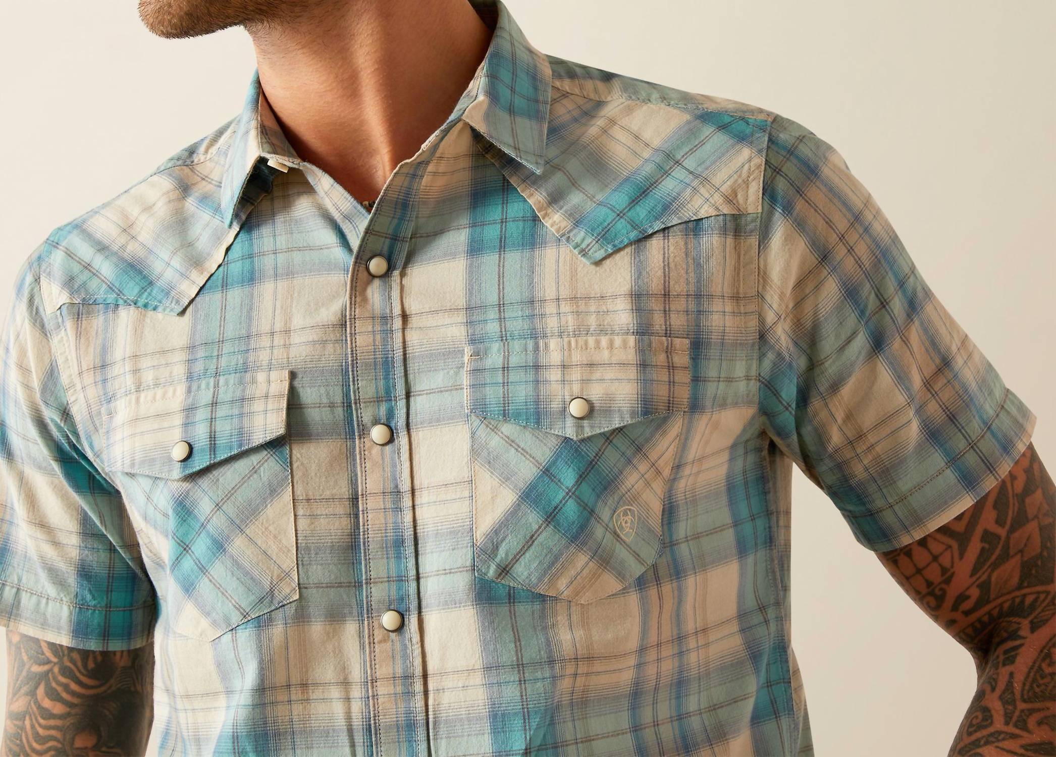 Ariat - Howland Retro Fit Button Down Shirt