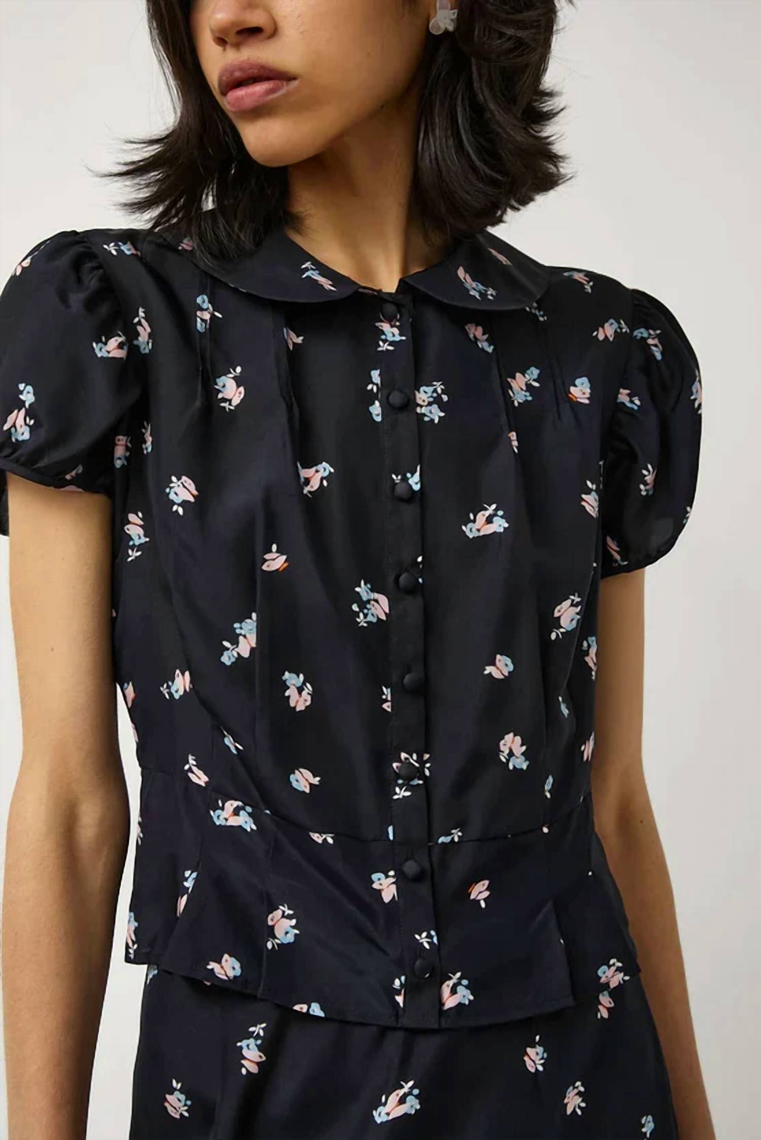 Ciao Lucia - Papillon Print Short Sleeve Blouse