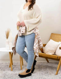 Blu Pepper - Soft Light Weight V-neck Sweater