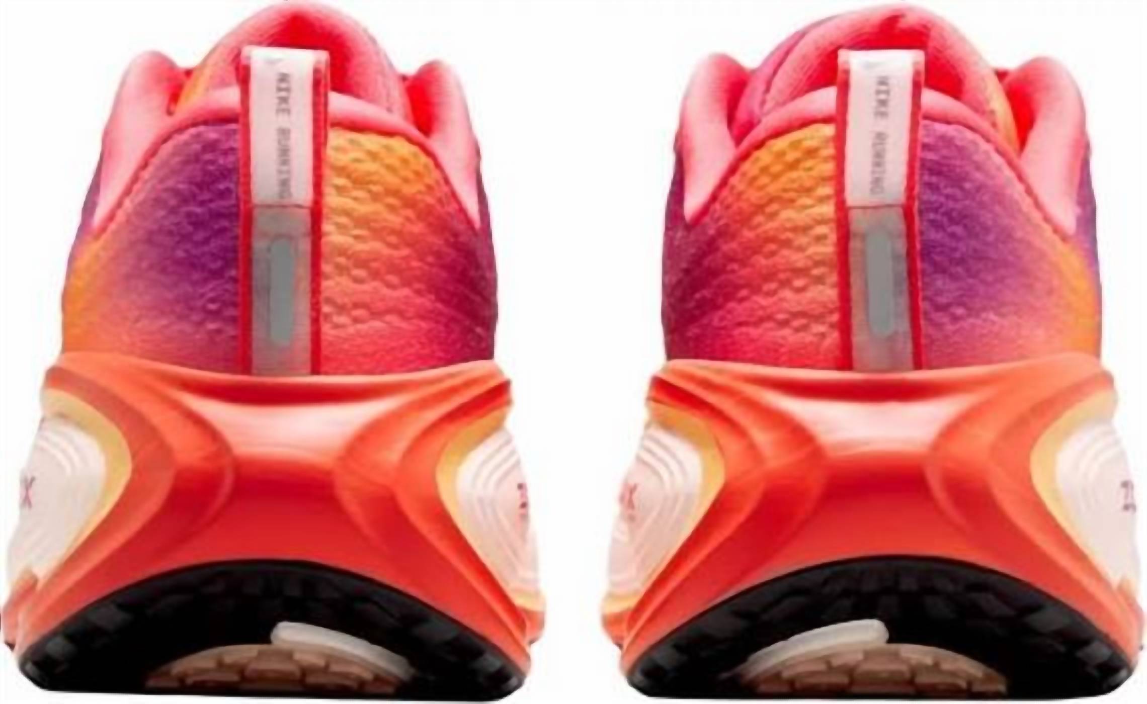 Nike - Women's Vomero Plus Shoe