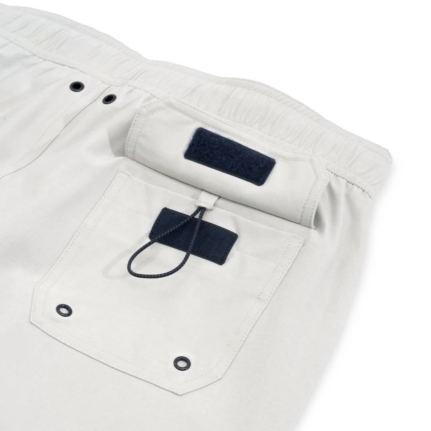 Fish Hippie Co - Men's Hybrid Short