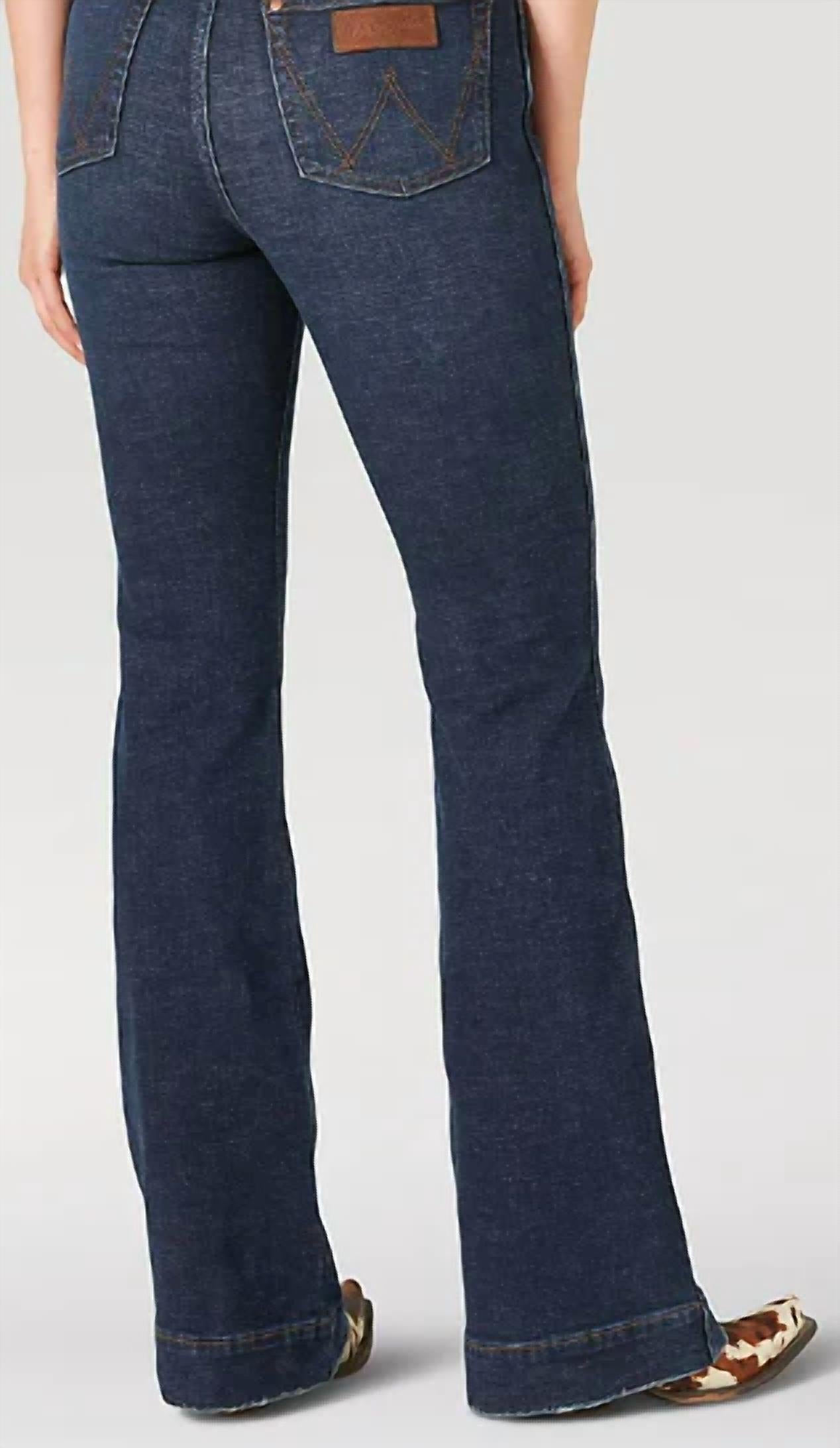 Wrangler Women's Retro High Rise Western Trouser in faithlyn - women's pants - detail view