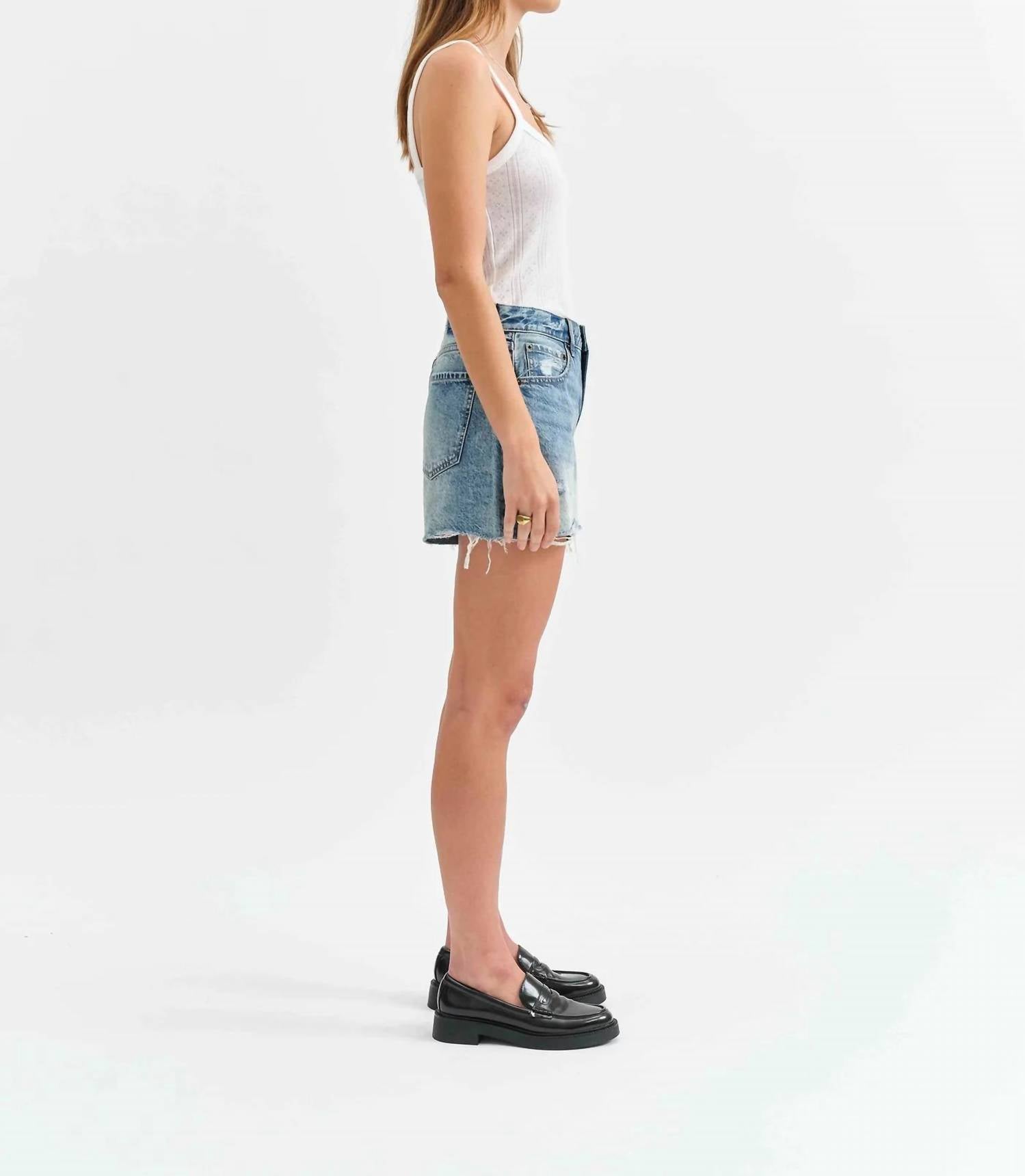 Daze - Crossroads Mid Rise Short