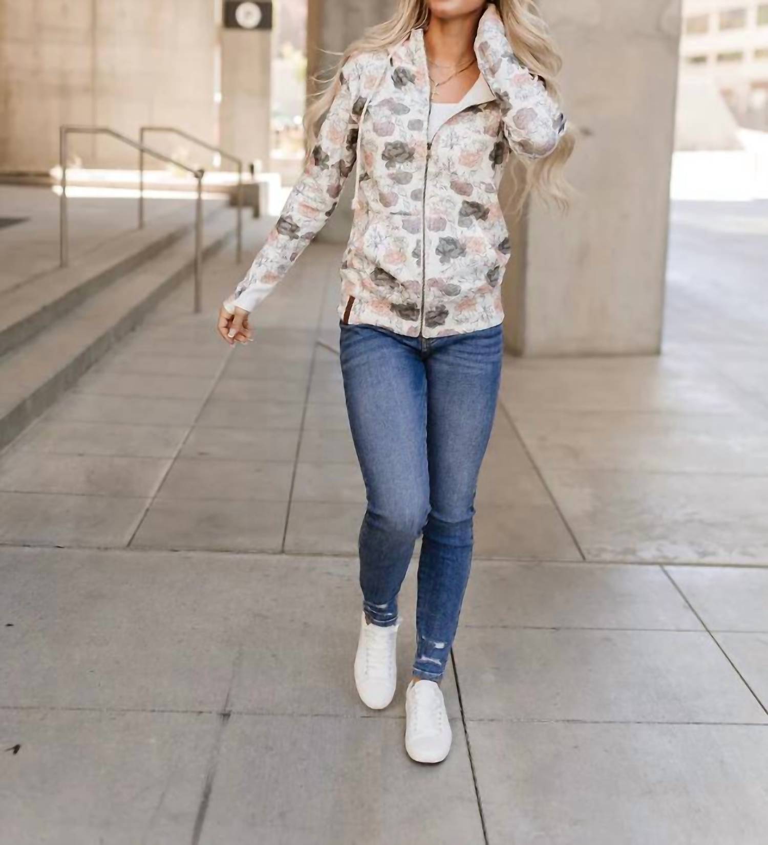 Ampersand Ave - Fullzip Sweatshirt