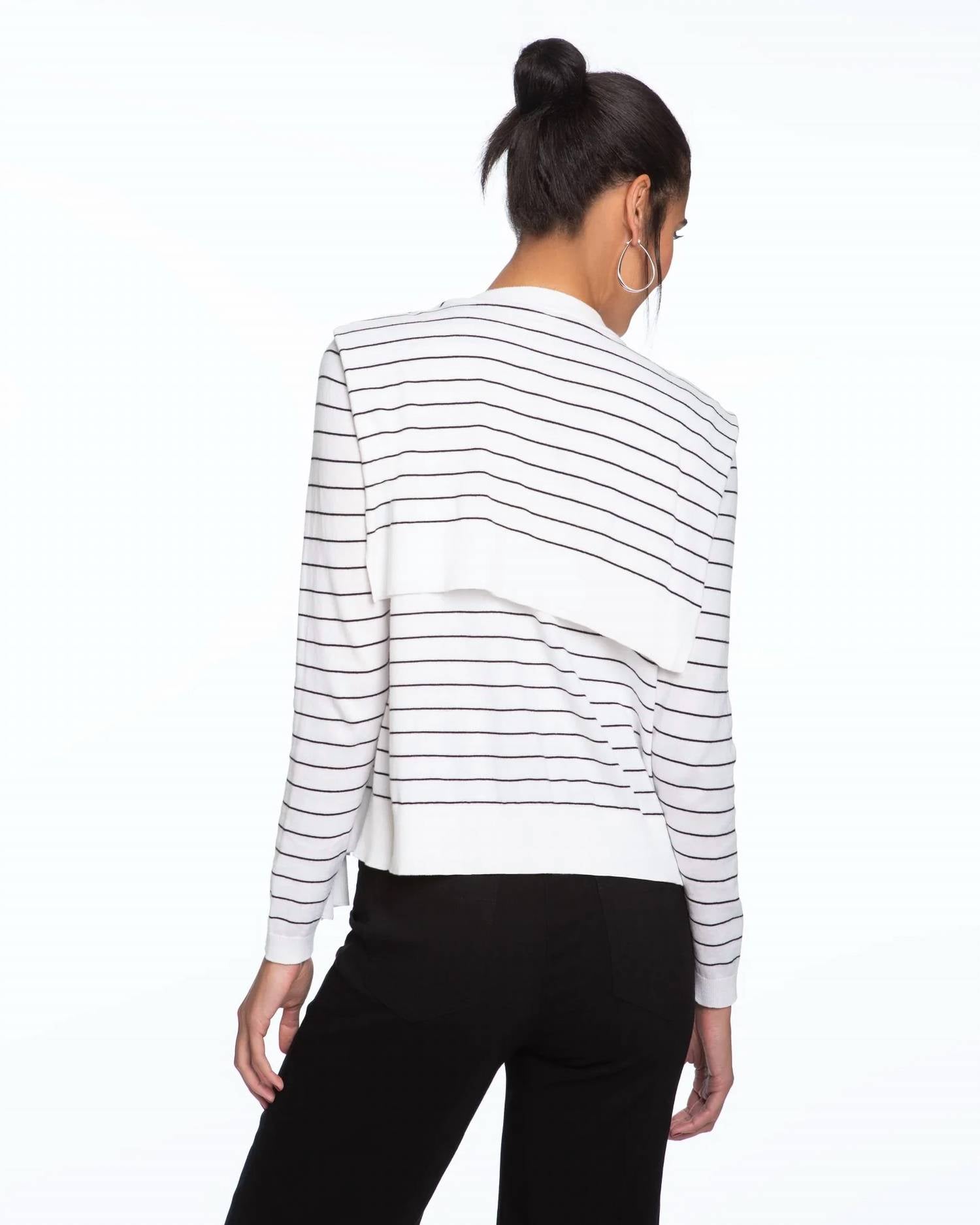 Elliott Lauren - Fake Out Sweater