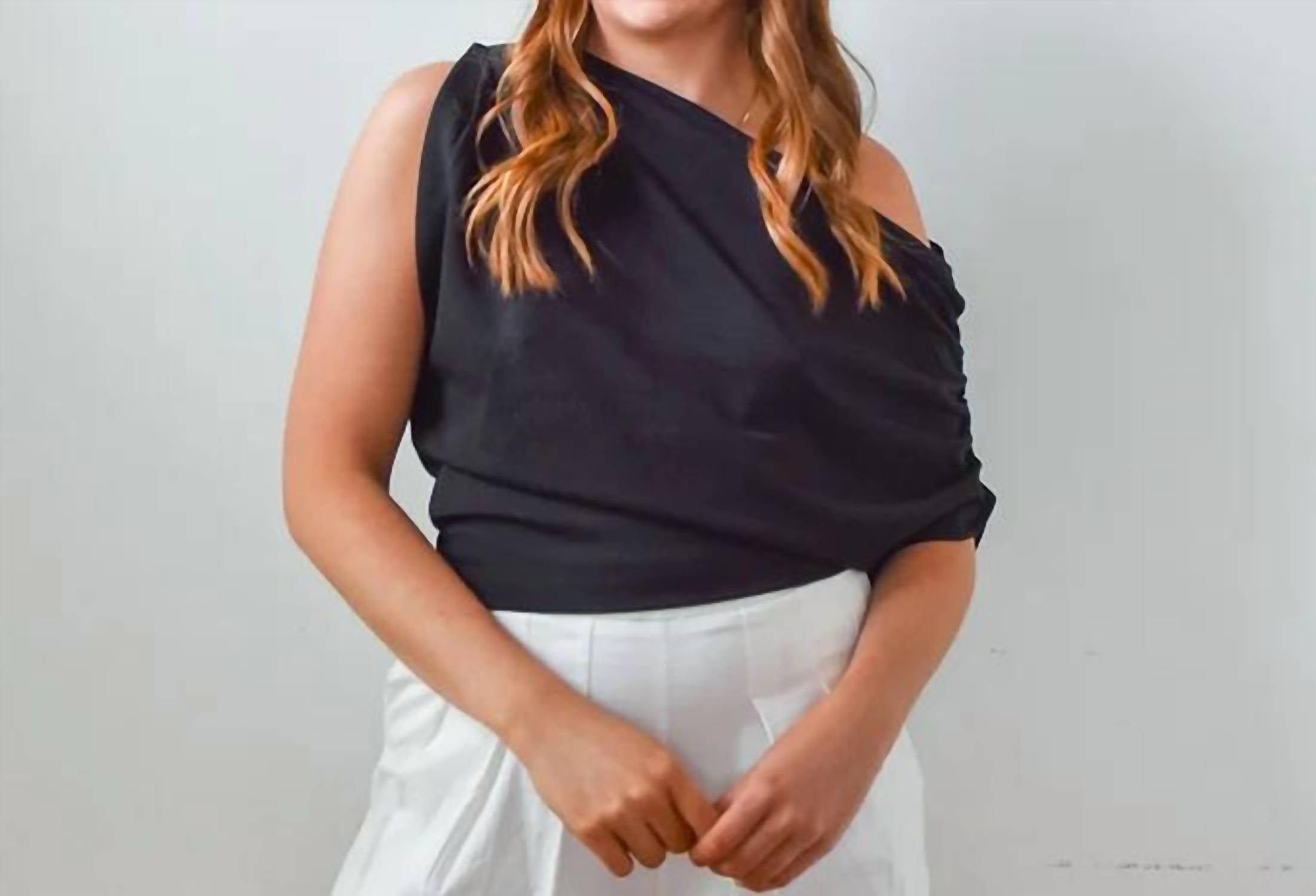 Idem Ditto one shoulder top in black - women's shirt