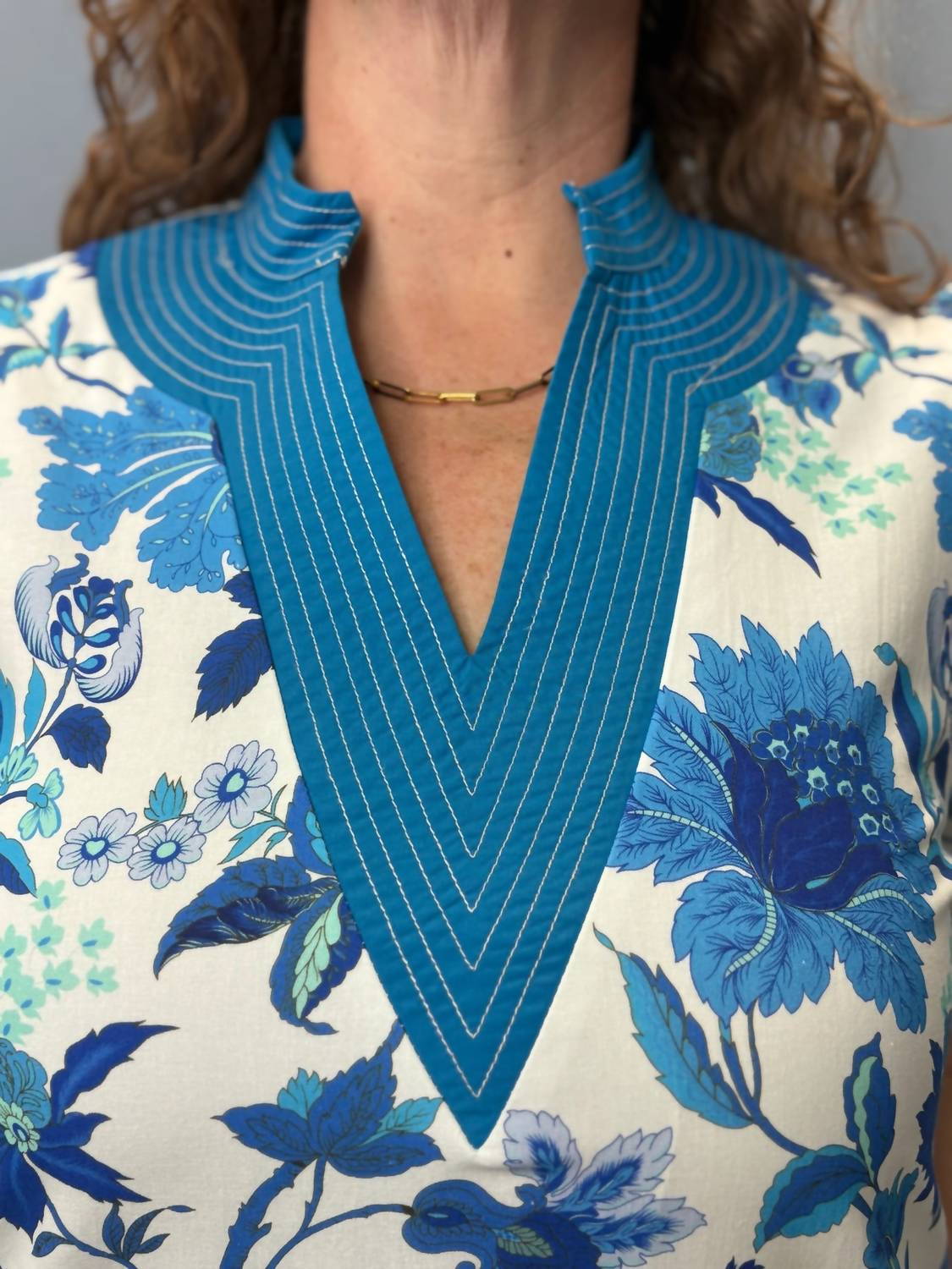 entro Floral Dress in blue 1 - women's dress - detail view