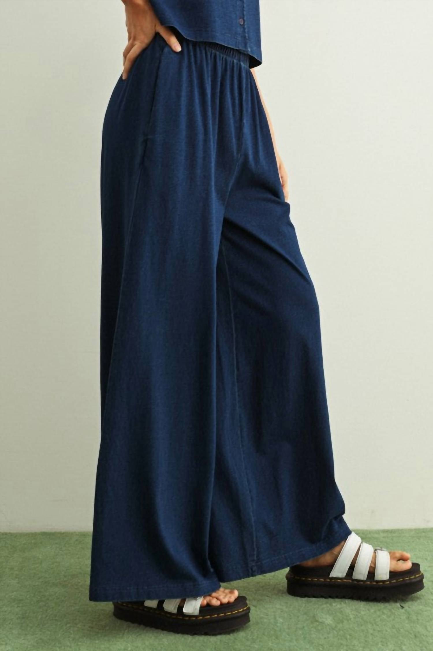 MIOU MUSE Dye And Wash Knitted Pants in indigo - women's pants - alternate view