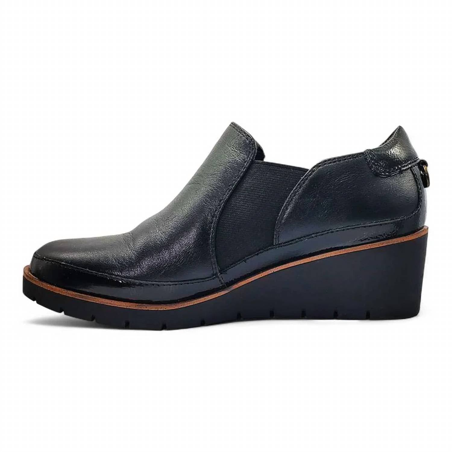 Revere - Women's Mykonos Wedge Loafer