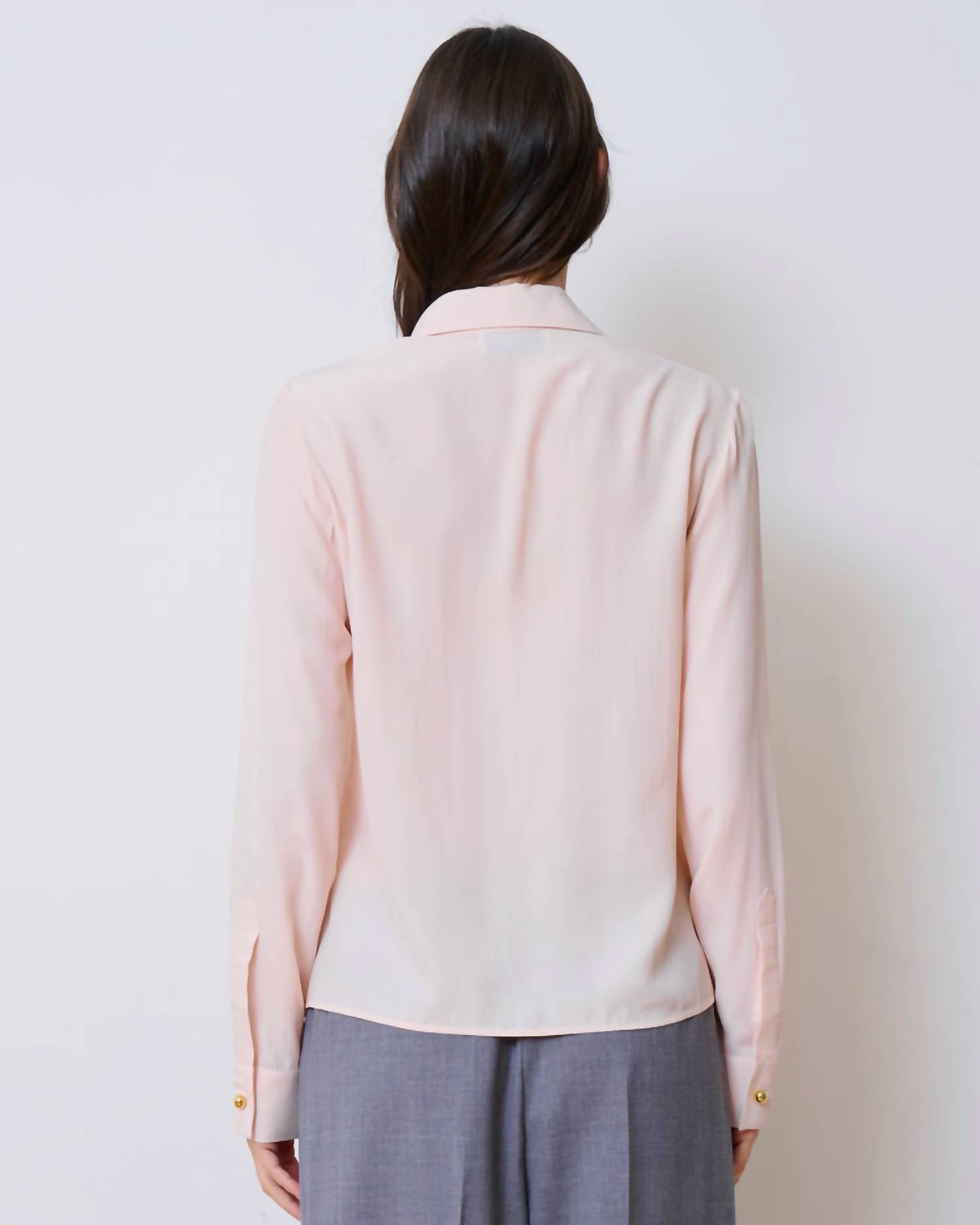 WE-AR4 Academy Silk Crepe Blouse in pale blush - women's blouse - detail view