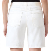 CLOSED Women's Jinnie Shorts in white - women's shorts - detail view