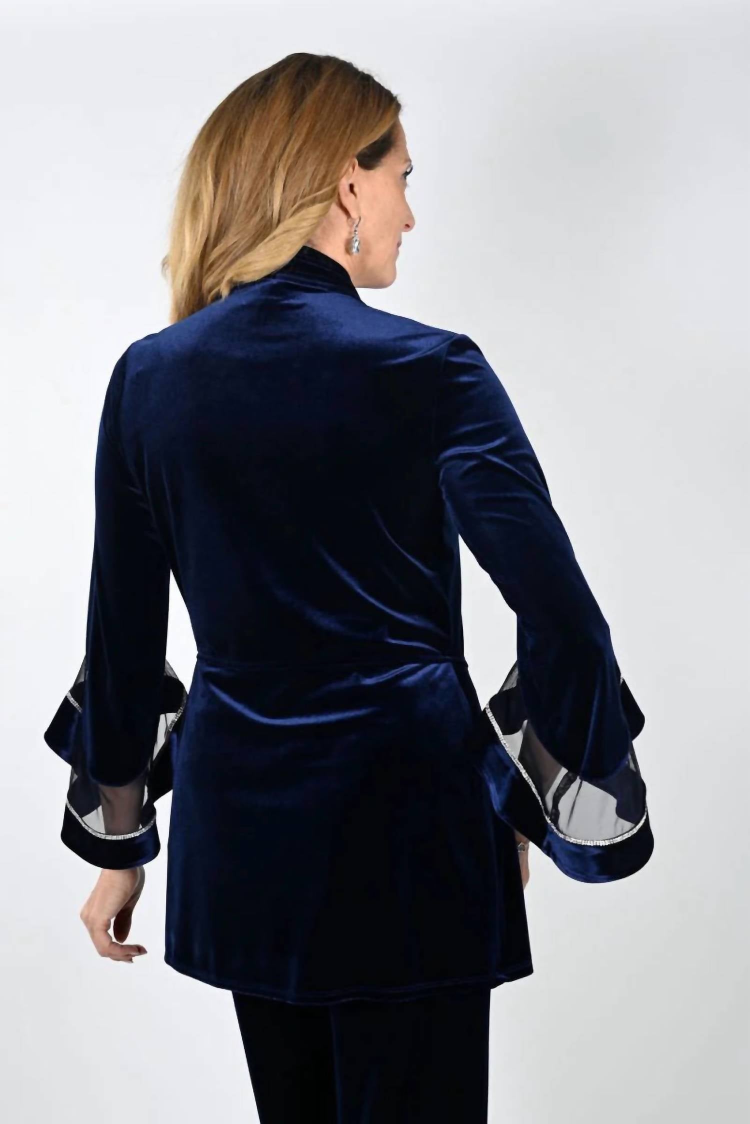 Frank Lyman - Stunning Velvet Knit Cardigan