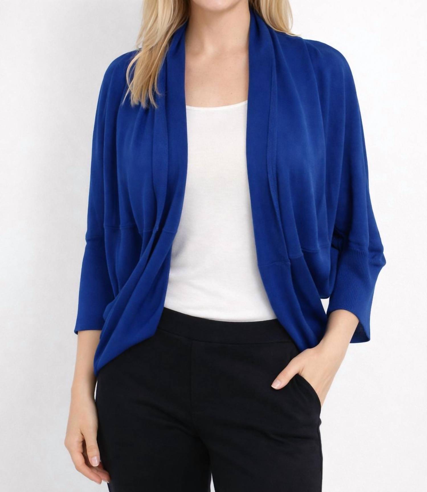 Isle By Melis Kozan - 2 Way Cropped Sweater Top