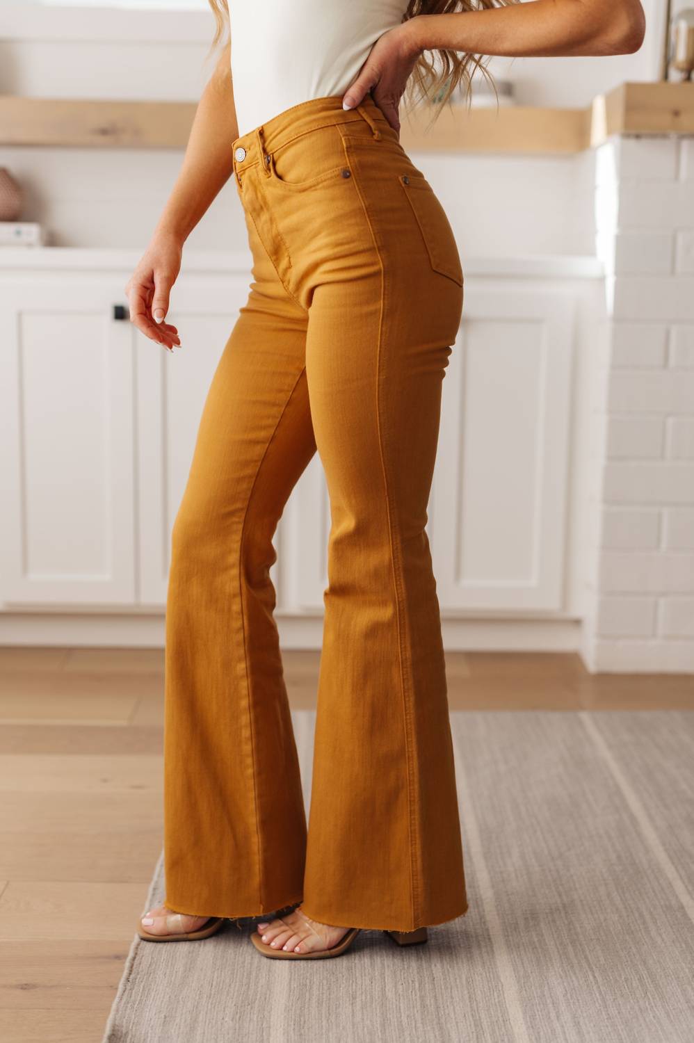 Judy Blue - High Rise Control Top Flare Jeans