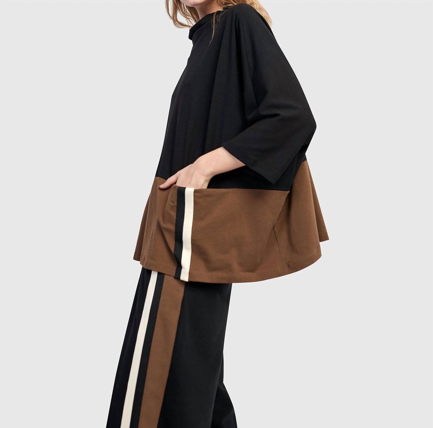 Alembika - Urban Clubhouse Boxy Top