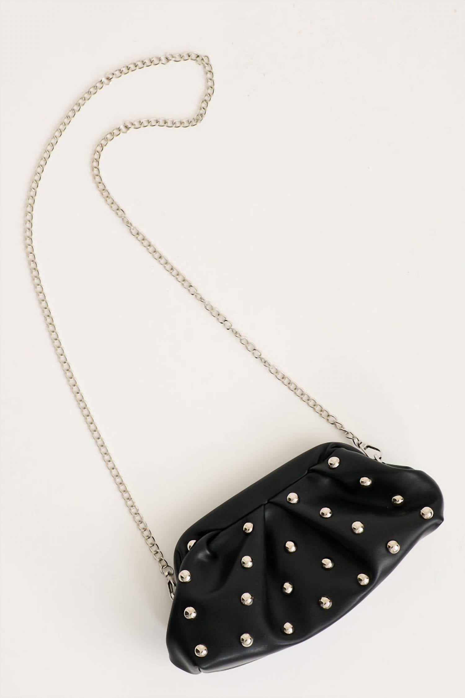 BTB Los Angeles Women's Destan Clutch Bag in black - women's bag - detail view