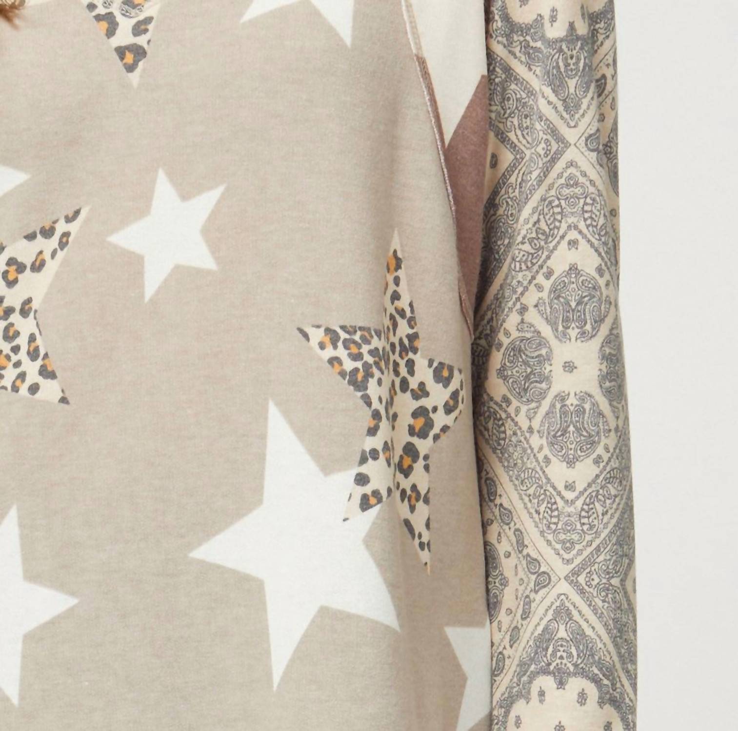 Entro - Paisley Leopard And Star Top