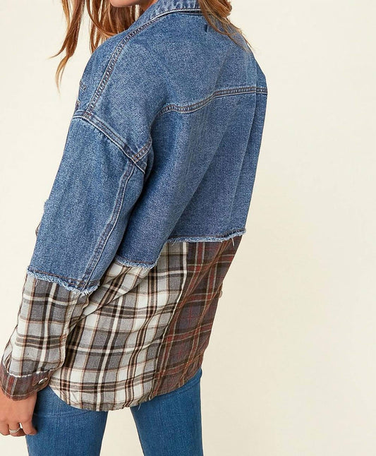 Sugarfox - Women's Washed Denim Shacket