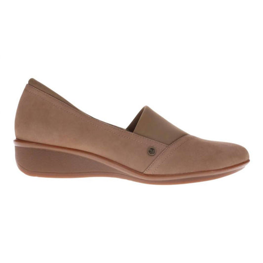 Revere - Women's Naples Wedge Loafer