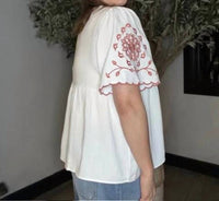 Sage+Fig - Meadow Embroidered Blouse
