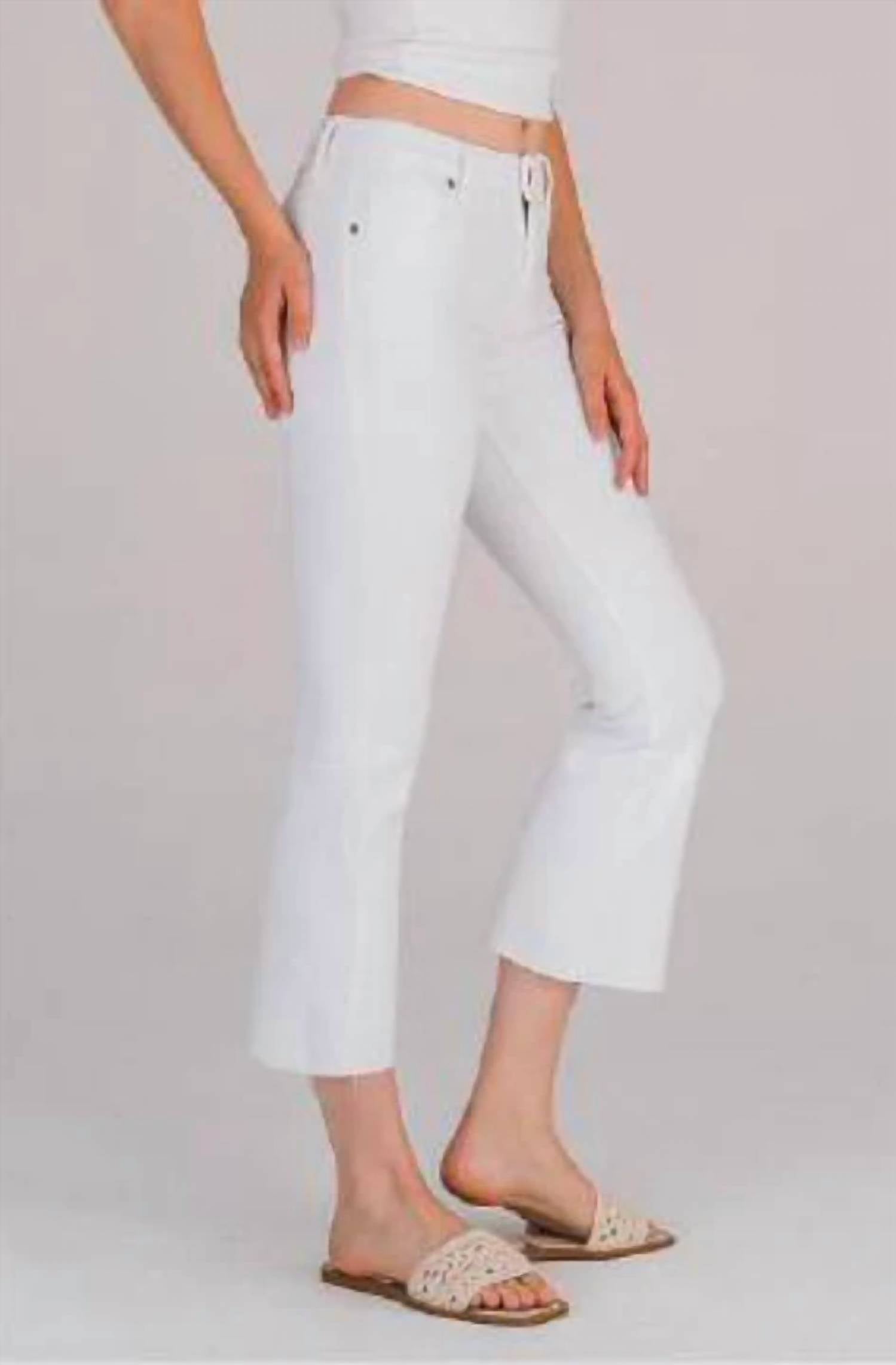 Hidden - Clean Cut Mid Rise Flare Cropped Jean