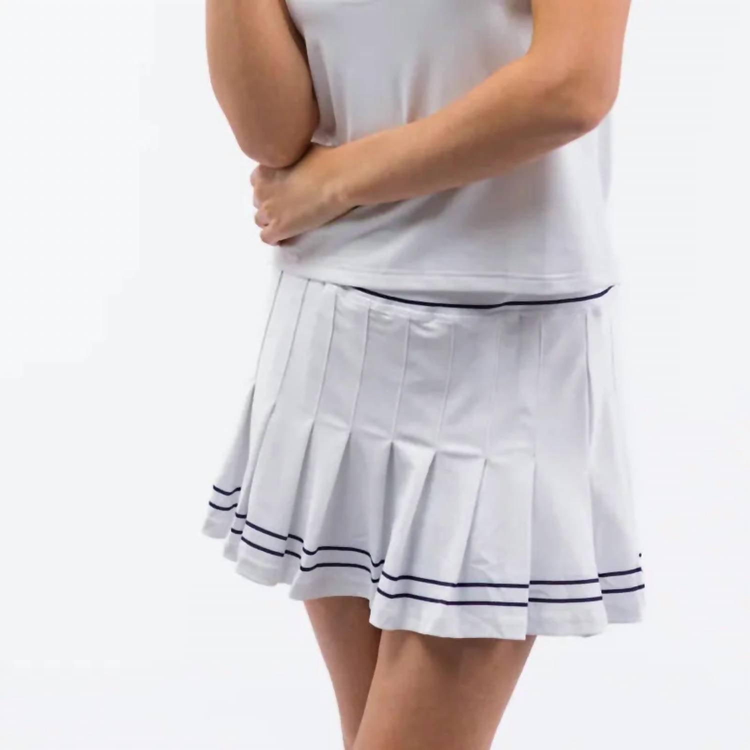 SMITH & QUINN Polyester Blend Pleated Skort in white navy - women's shorts