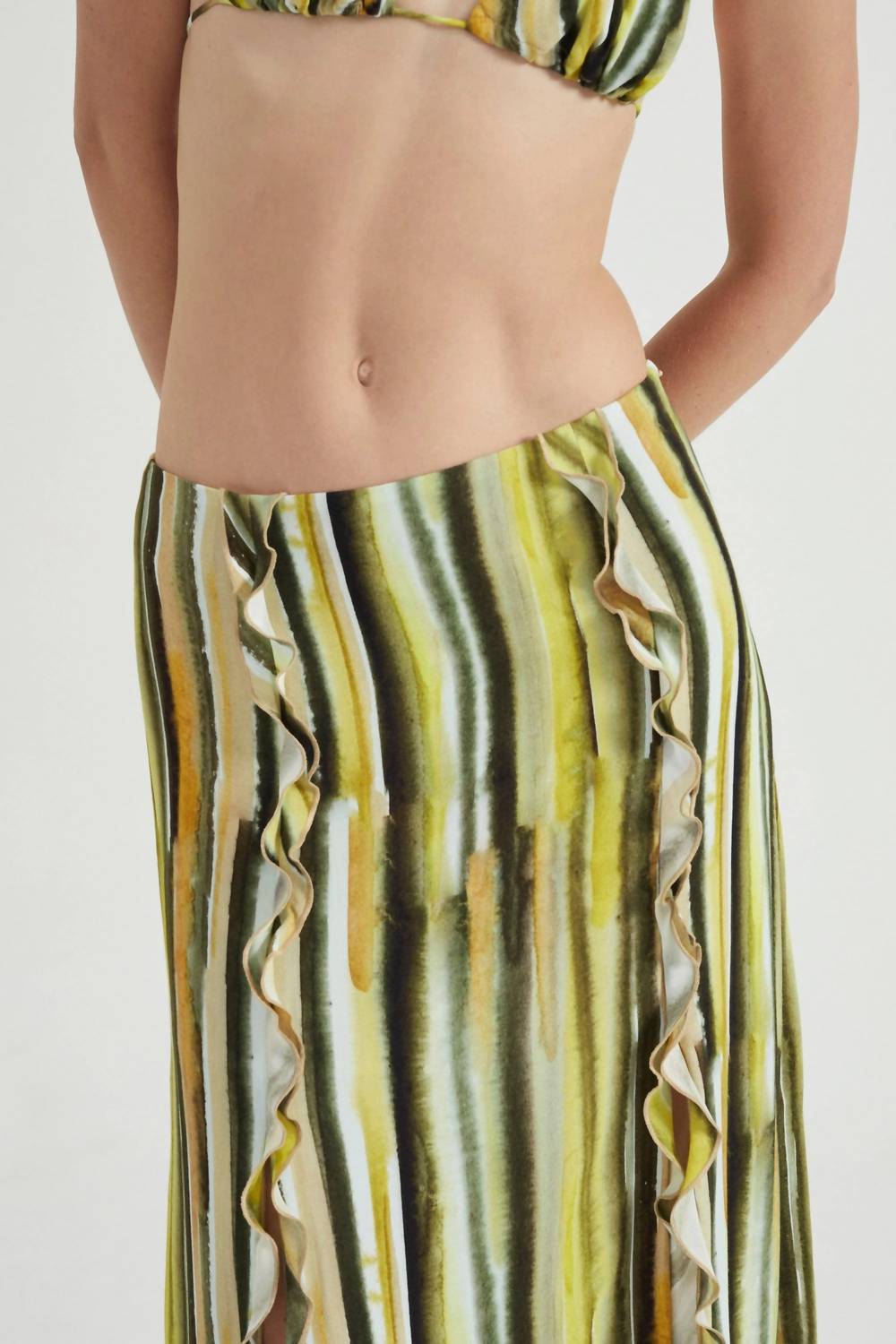 Third Form - Stroke Frill Maxi Skirt