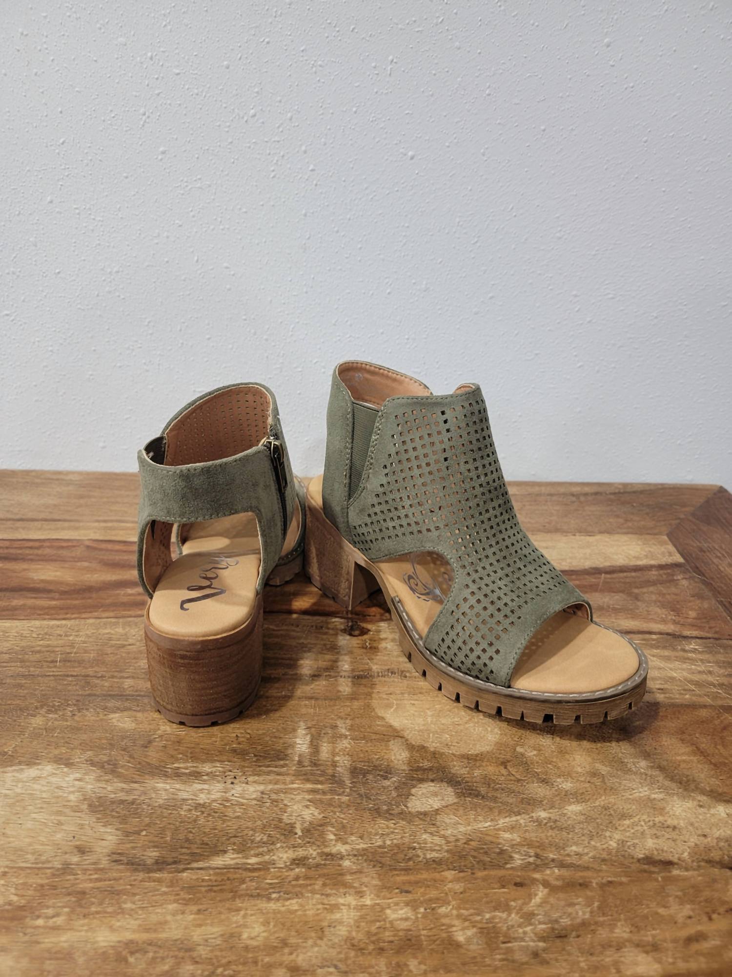 Very G - Women's Open Toe Wedge Sandal