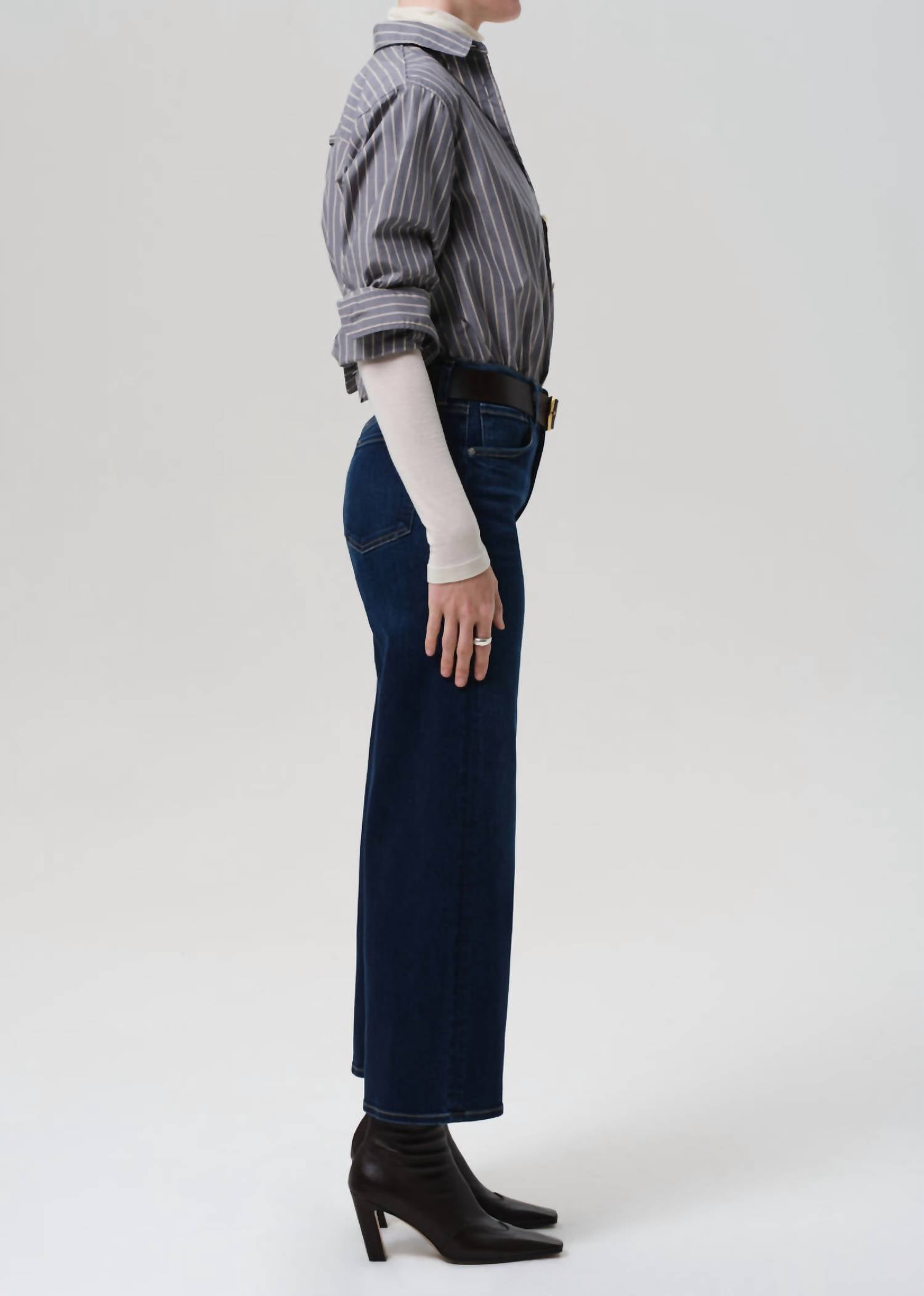 Citizens of Humanity Lyra Wide Leg Crop Jeans in dakota - women's jeans - alternate view