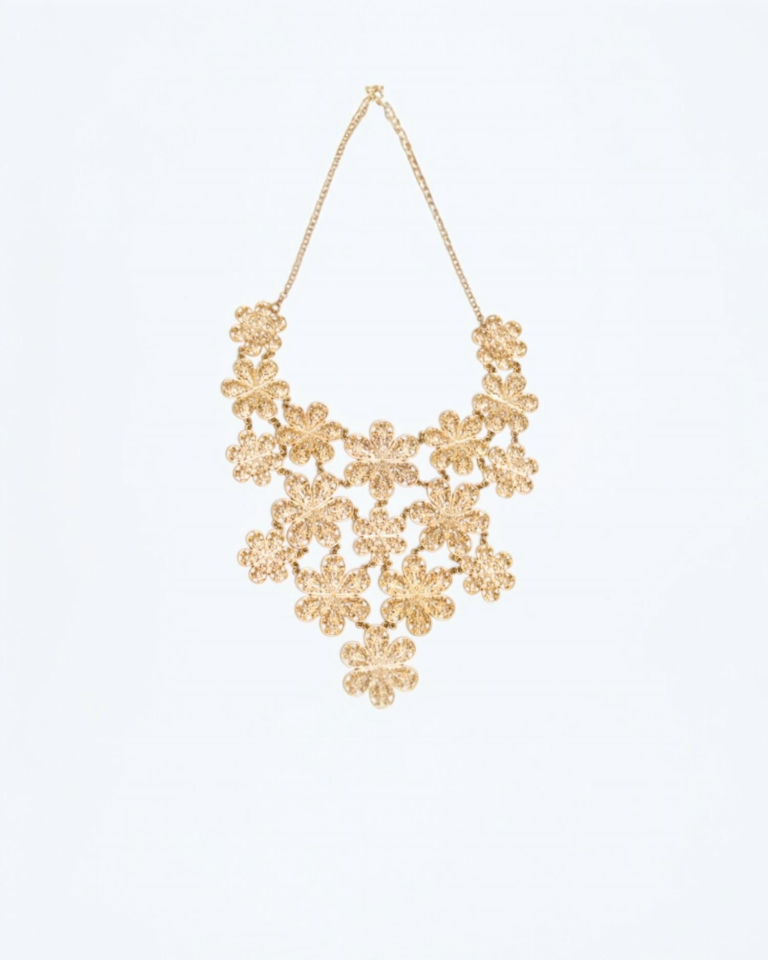 Avenue Chic - Statement Lace Necklace