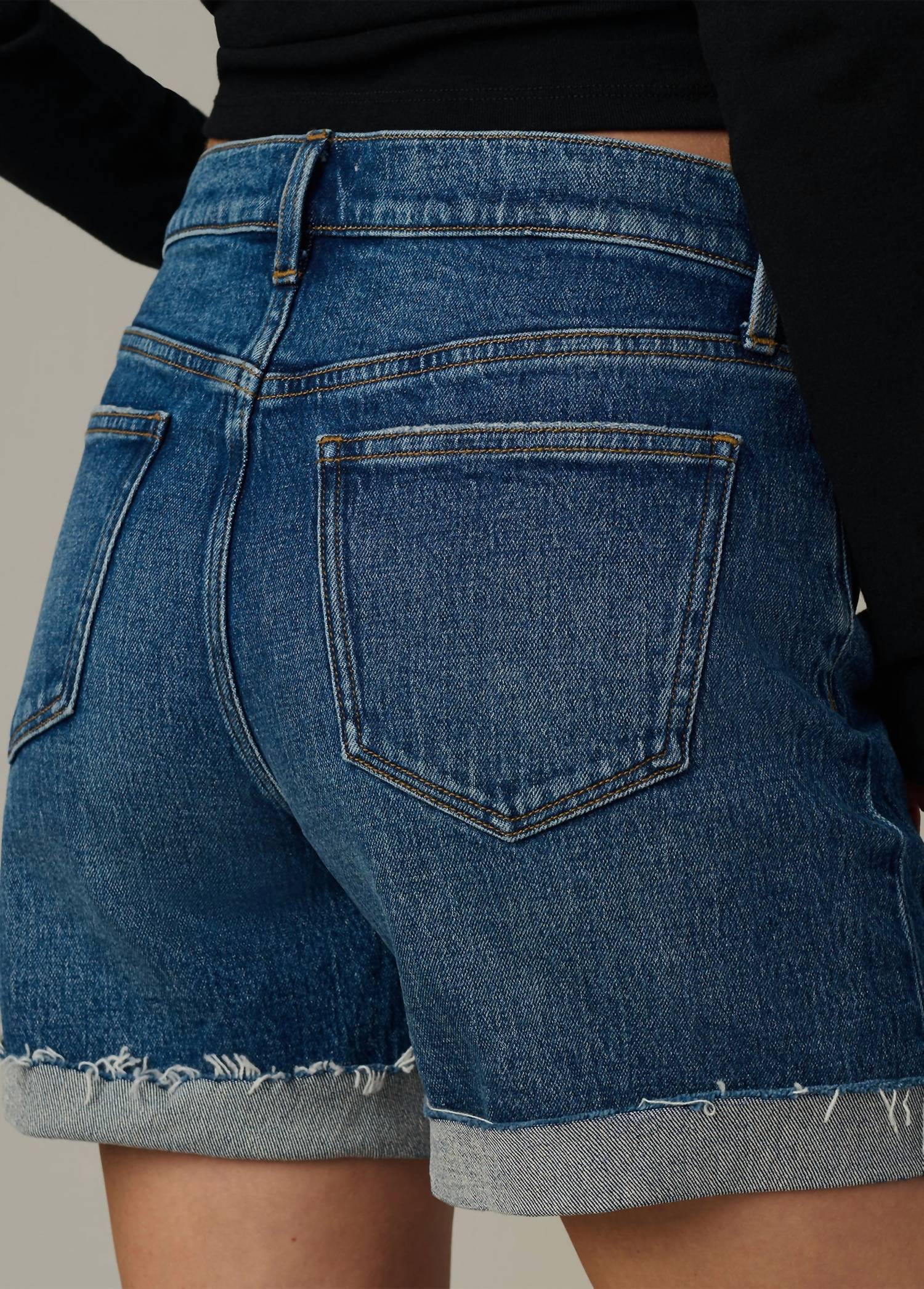 Joe'S Jeans - Mid Rise Short