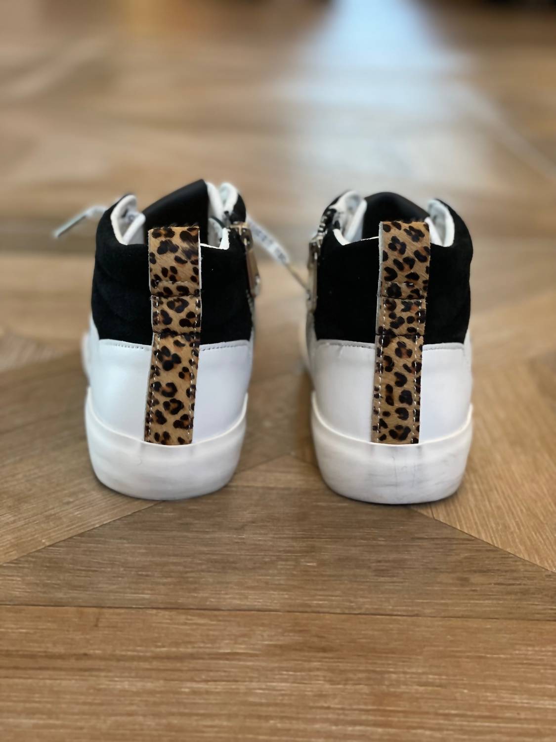 Vintage Havana - Women's Arlo Black & White High Top Sneaker