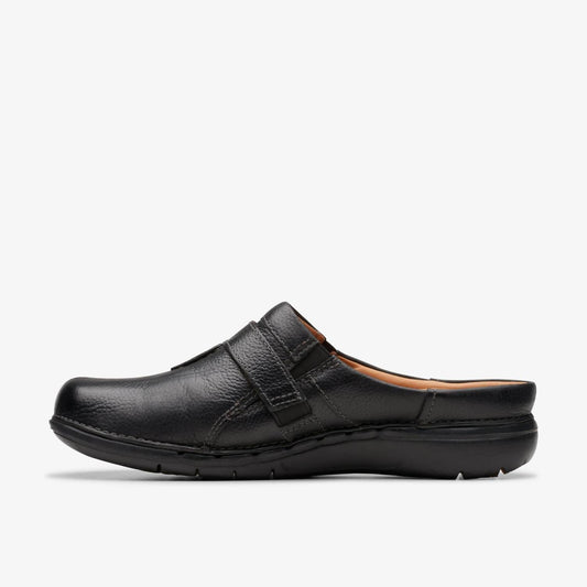 Clarks - Women's Un Loop Ease Slip On Shoes
