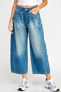Miss Love Natalie Barrel Jeans in blue - women's jeans