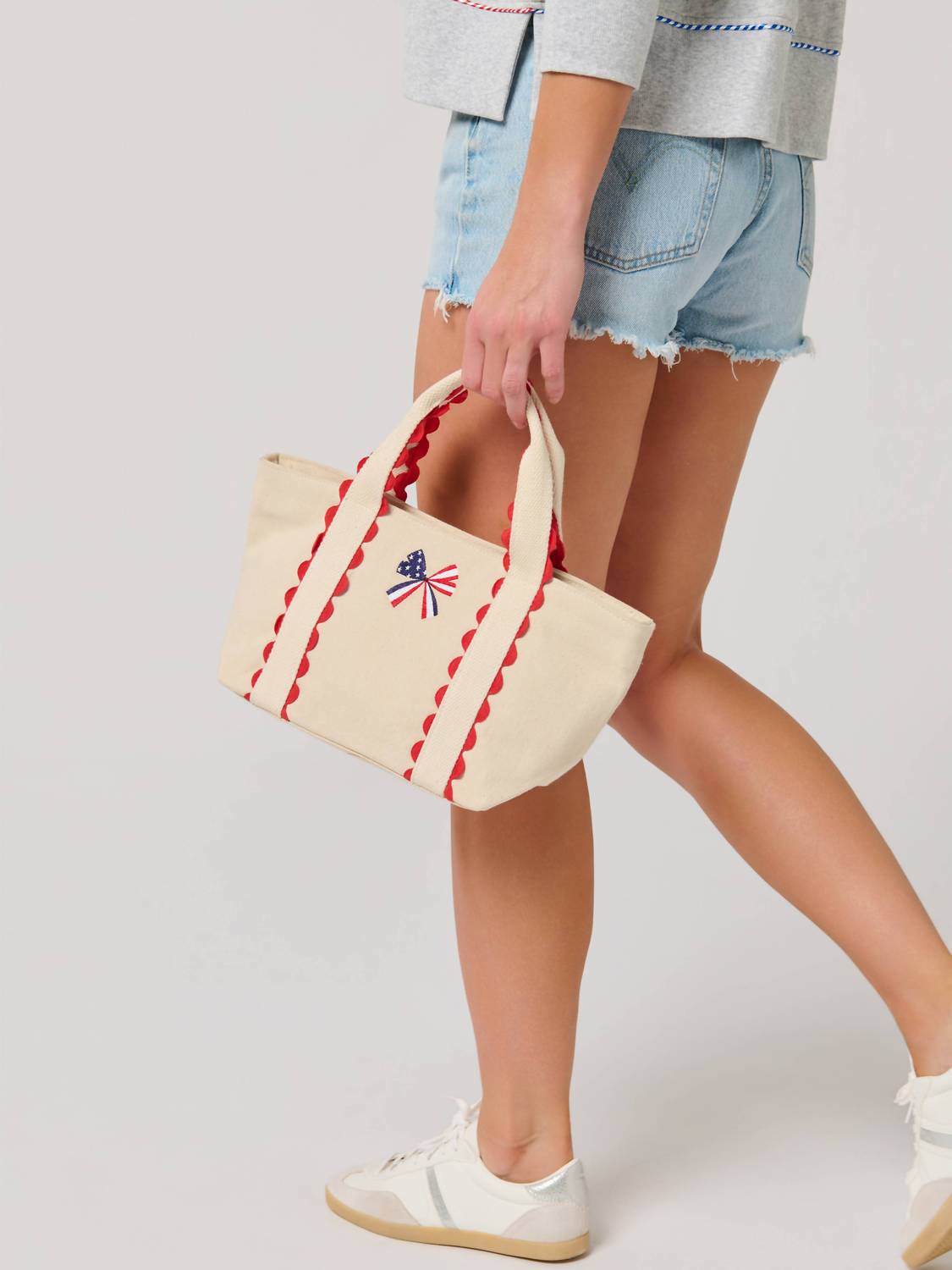 Shiraleah - Women's Liberty Tie Tote Bag