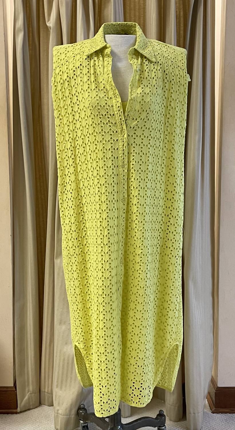 V-NECK KNIT DRESS