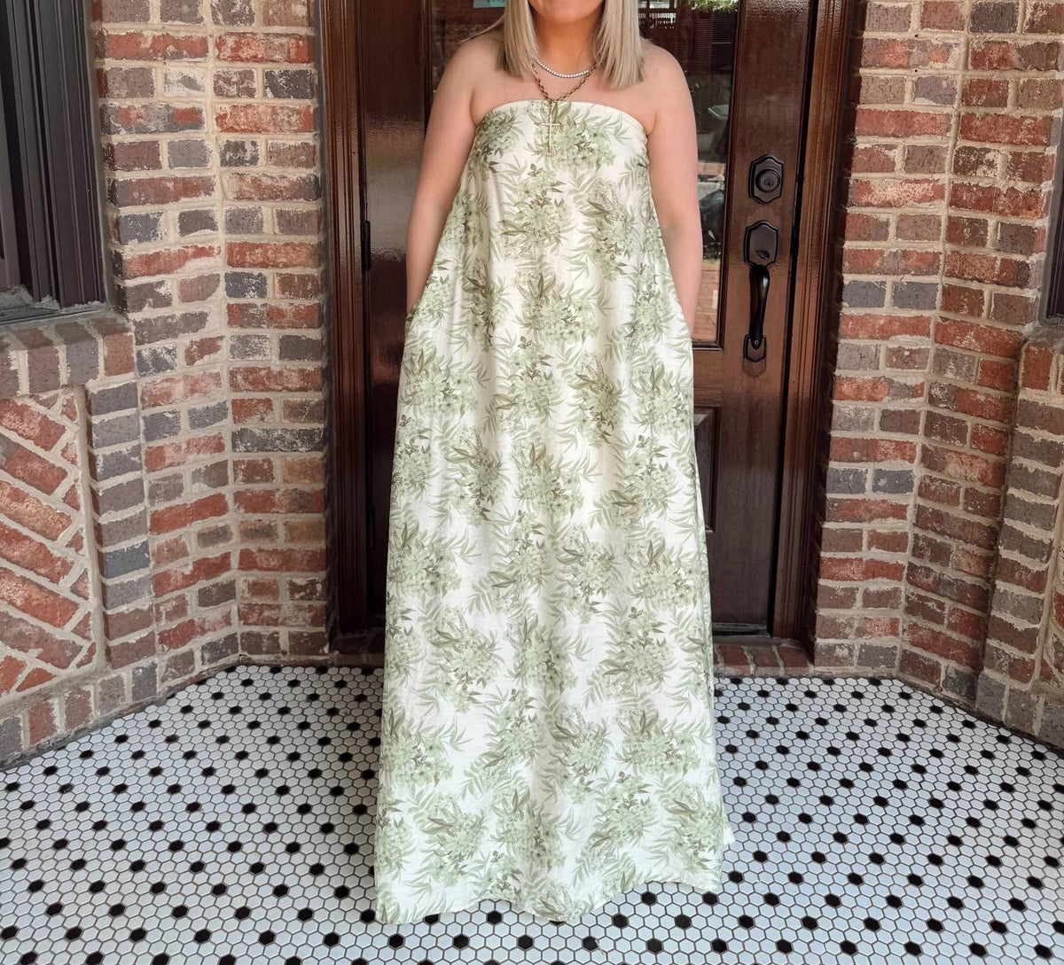 Entro - Strapless Maxi Dress