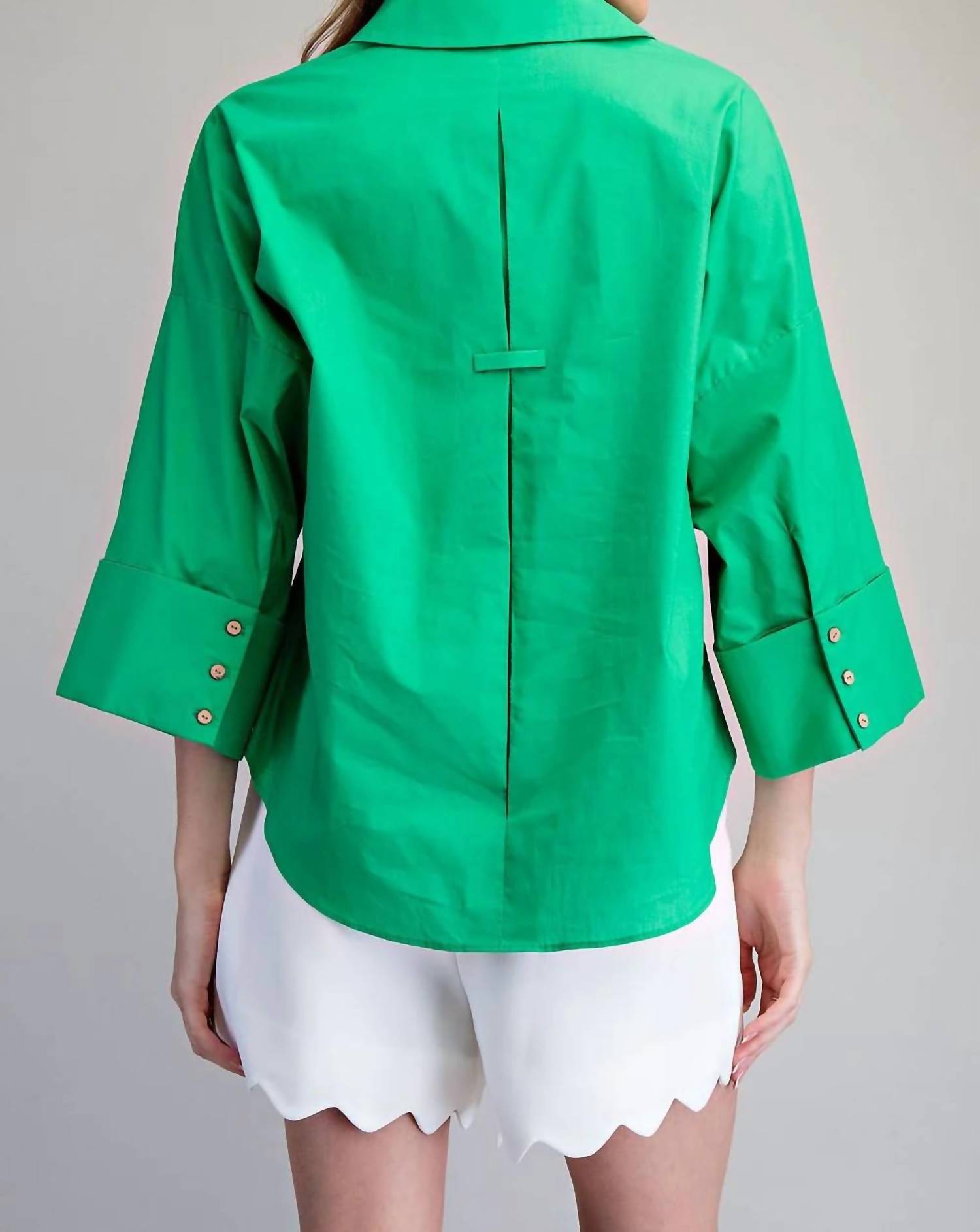 Ee:Some - Patty Pleat Back Blouse