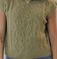 Le Lis - JUNO HALF ZIP SLEEVELESS SWEATER
