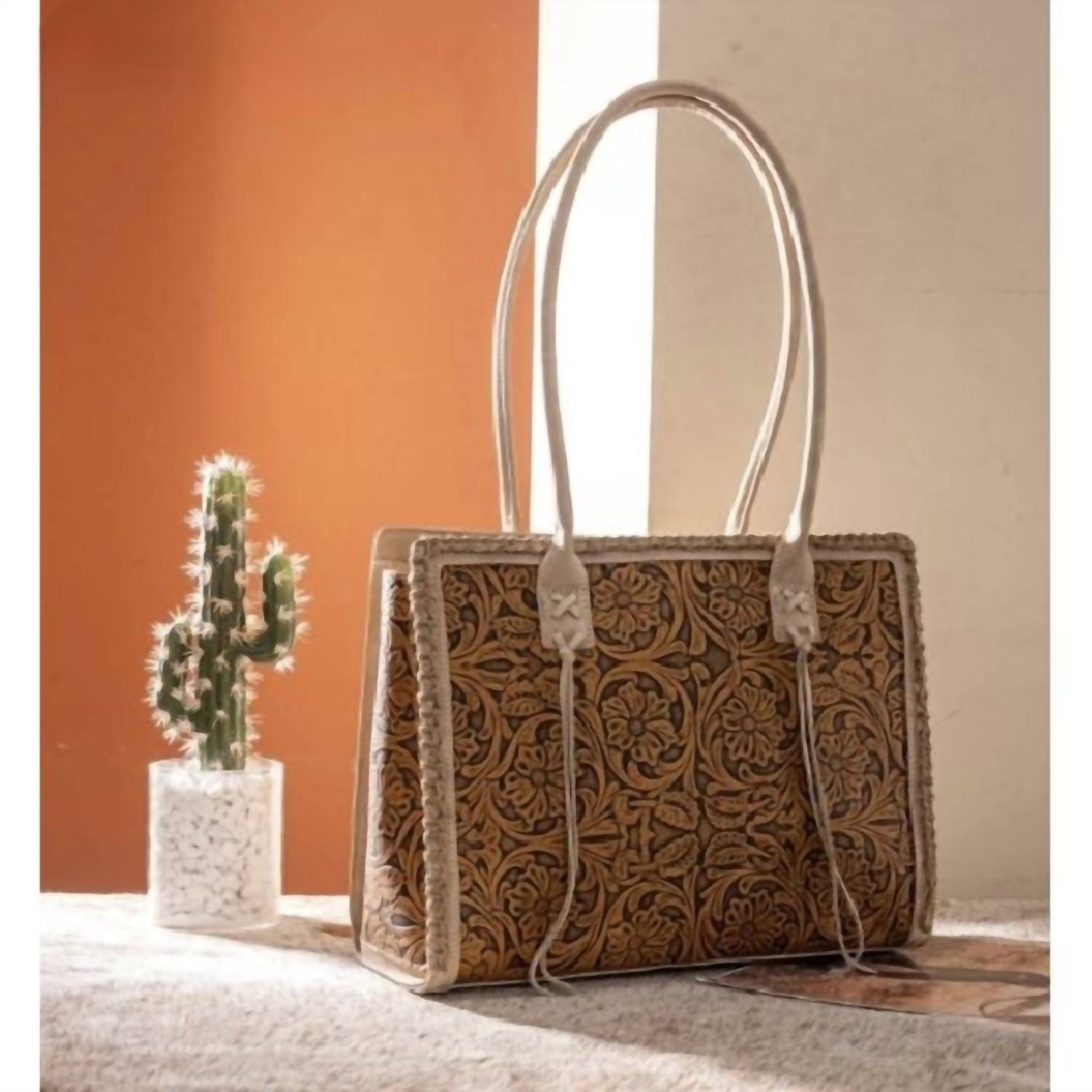 Montana West - Women's Floral Tooled Concealed Carry Tote Bag