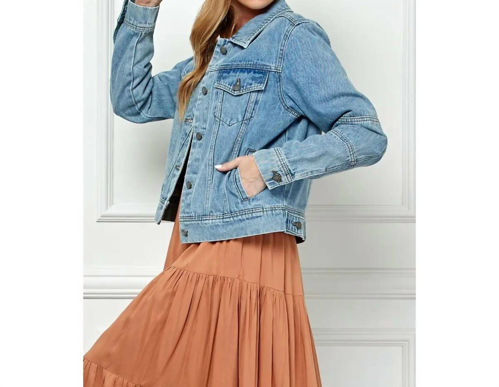 Veveret - Cropped Denim Jacket